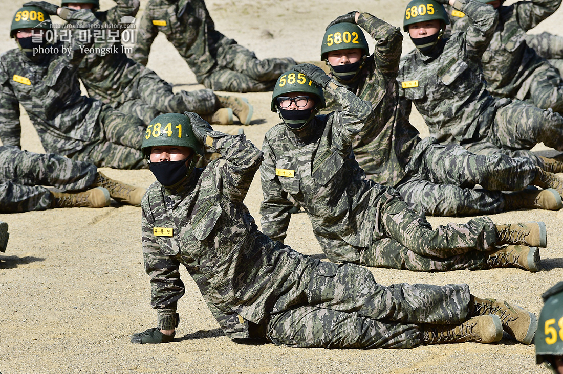 해병대 신병 1262기 5교육대 3주차 공중돌격훈련 8_2416.jpg