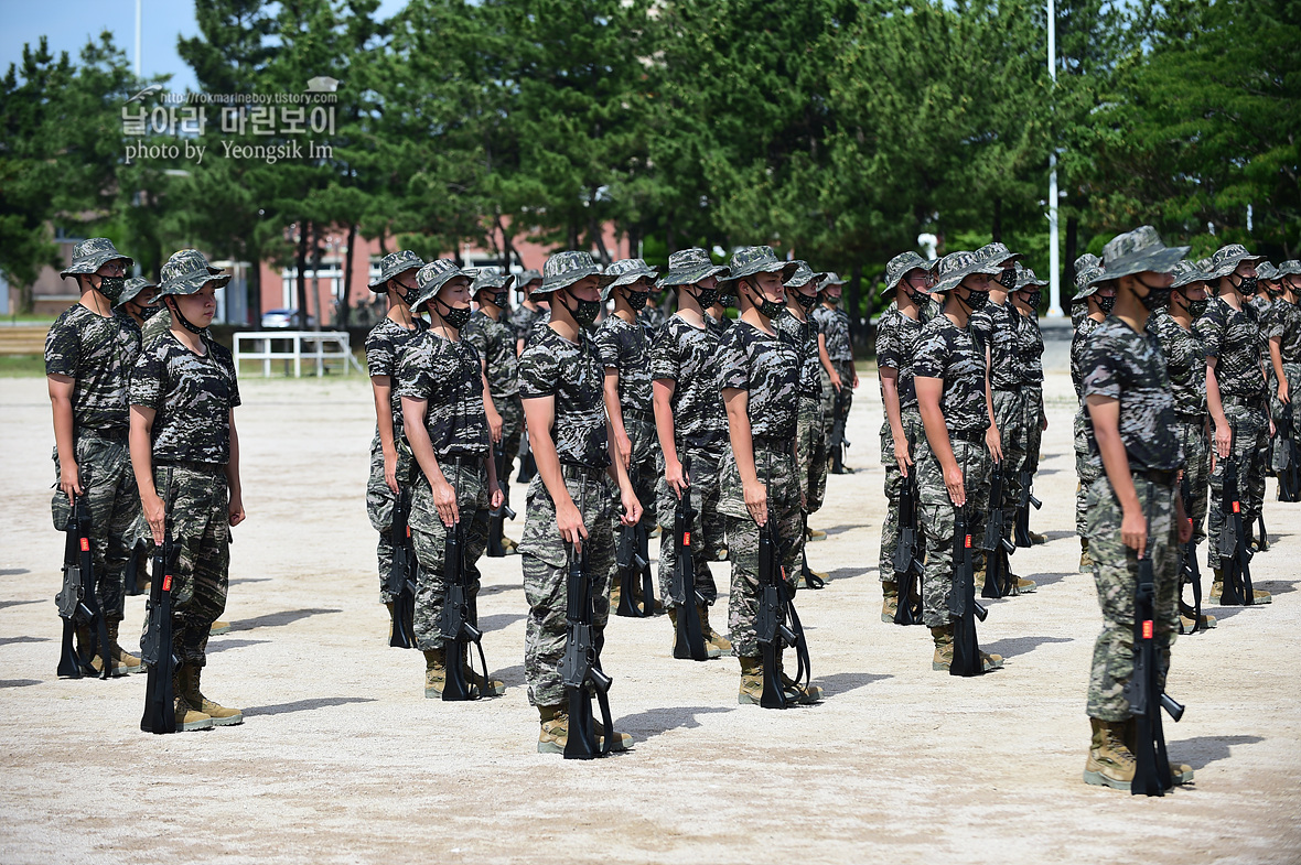 해병대 신병 1259기 1교육대 제식훈련 사진 임영식작가_2101.jpg