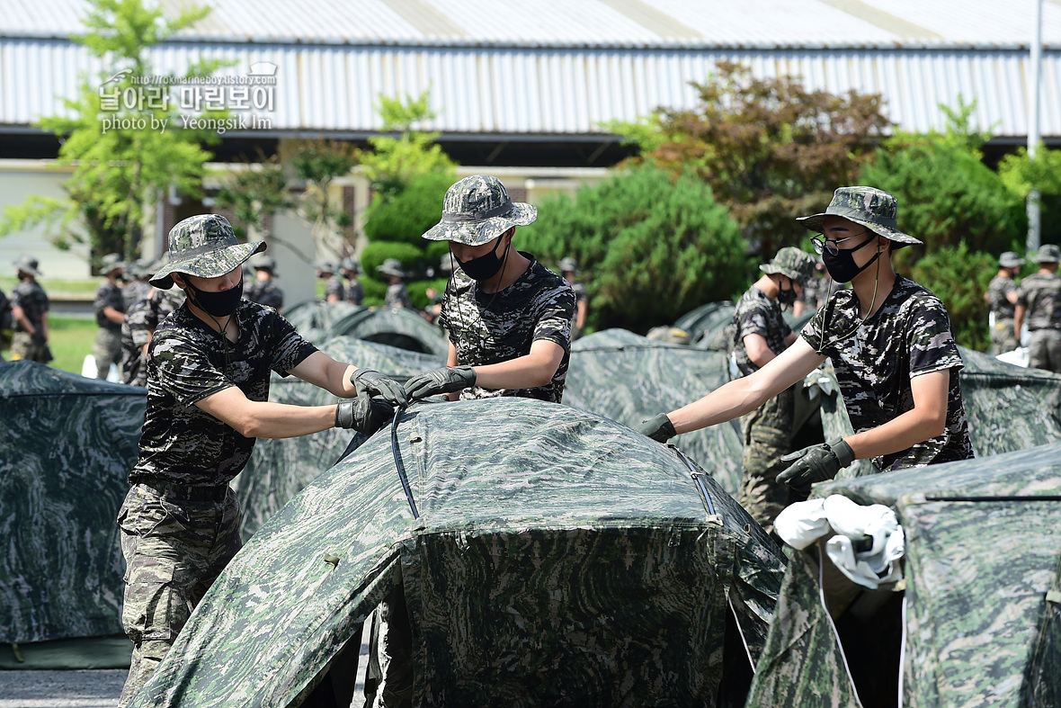 해병대 신병 1259기 2교육대 텐트설치법 사진 임영식작가_2125.jpg