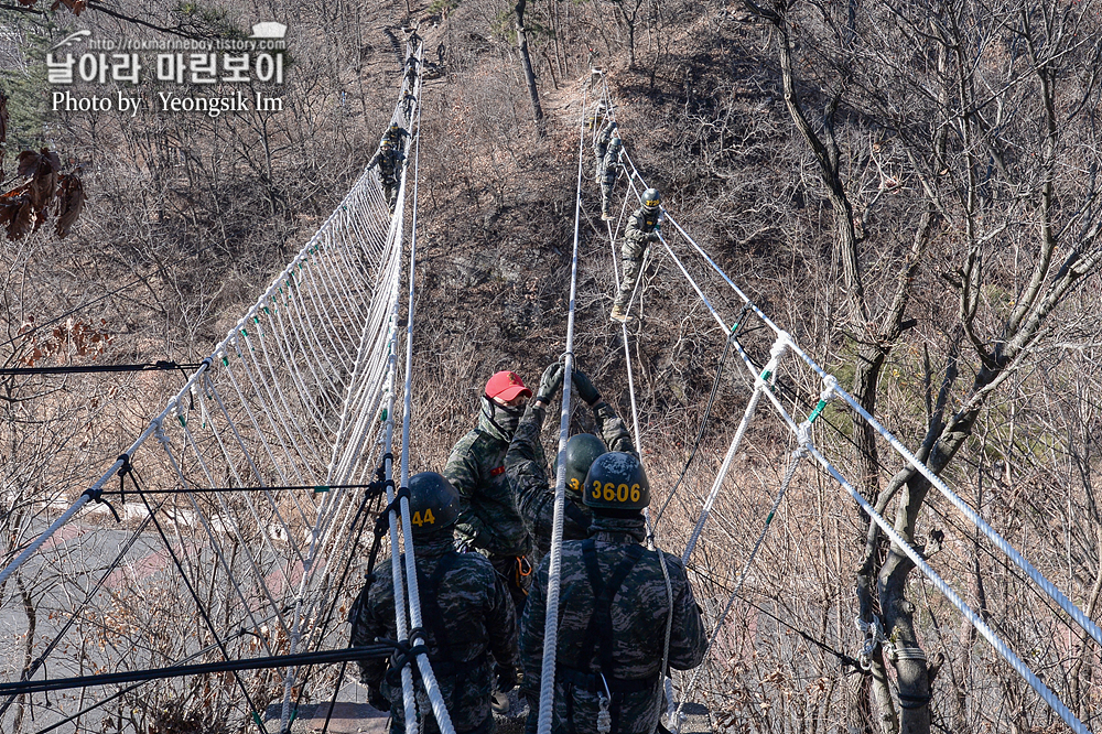 해병대 신병 1264기 3교육대 극기주 유격2_4299.jpg