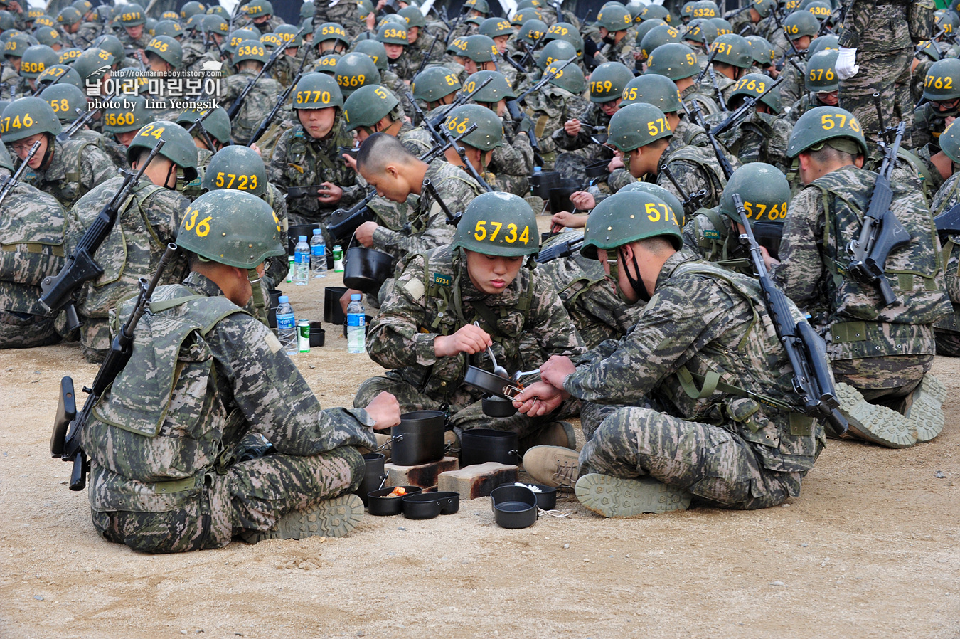 해병대 신병 1256기 5교육대 극기주 각개전투_5326.jpg