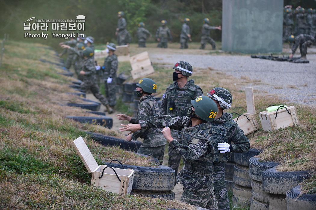 해병대 신병 1263기 2교육대 3주차 수류탄 2제대_3131.jpg