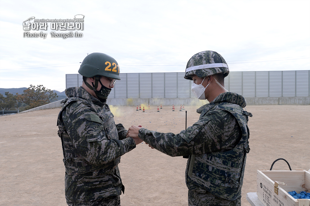 해병대 신병 1263기 2교육대 3주차 수류탄 1제대_3107.jpg