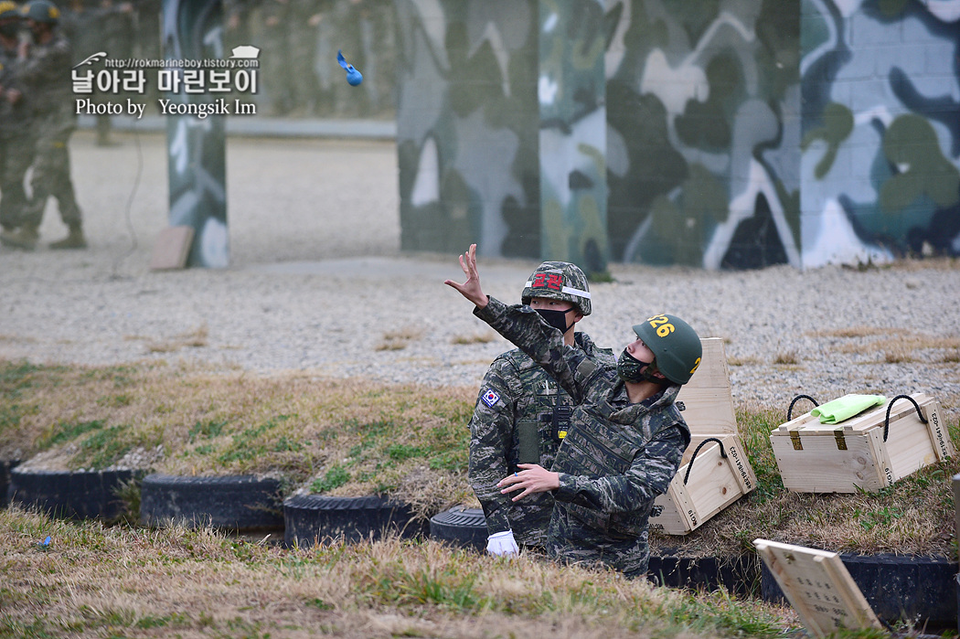 해병대 신병 1263기 2교육대 3주차 수류탄 2제대_3141.jpg