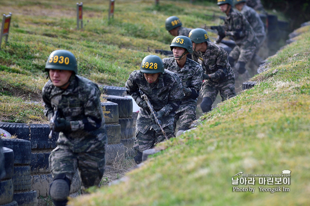 해병대 신병 1262기 5교육대 극기주 각개전투_8979.jpg