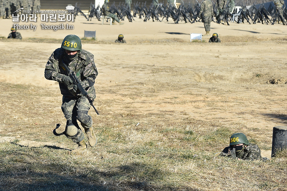 해병대 신병 1264기 5교육대 극기주 각개전투5_4799.jpg