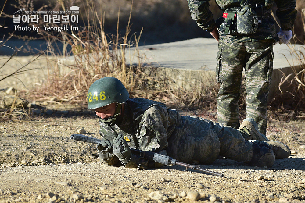 해병대 신병 1264기 5교육대 극기주 각개전투2_4563.jpg