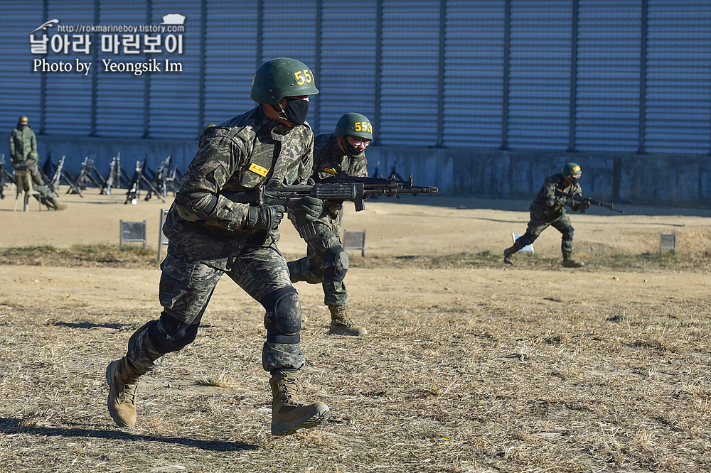 해병대 신병 1264기 5교육대 극기주 각개전투5_4810.jpg