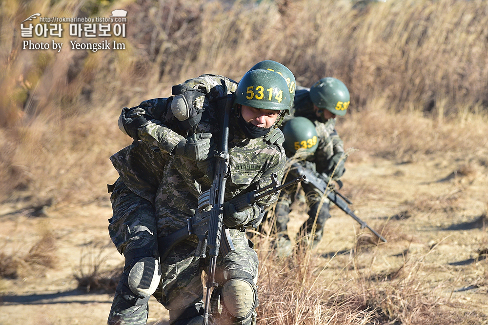 해병대 신병 1264기 5교육대 극기주 각개전투3_4728.jpg