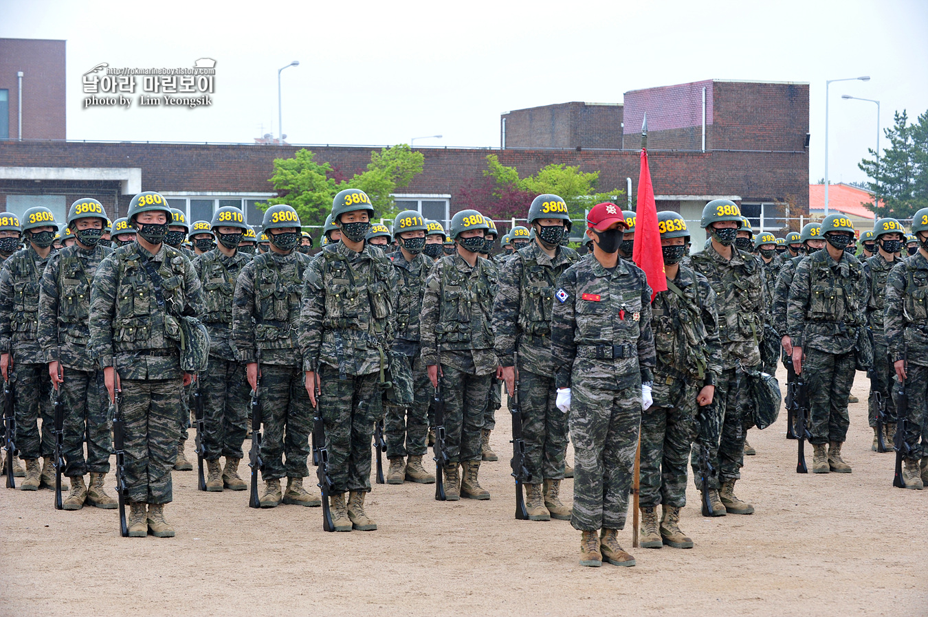 해병대 신병 1256기 극기주 빨간명찰수여식_6123.jpg