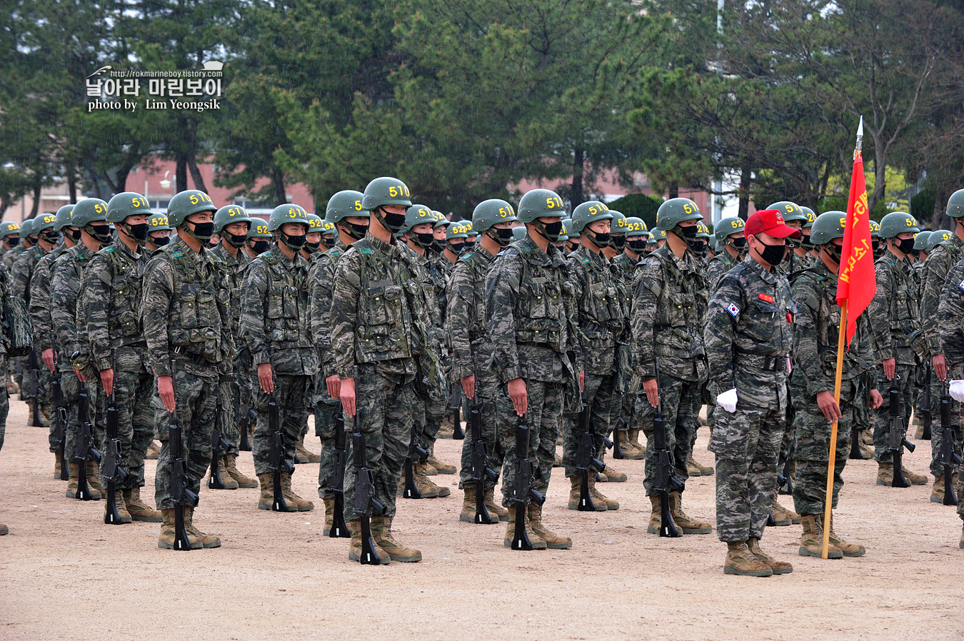 해병대 신병 1256기 극기주 빨간명찰수여식_6132.jpg