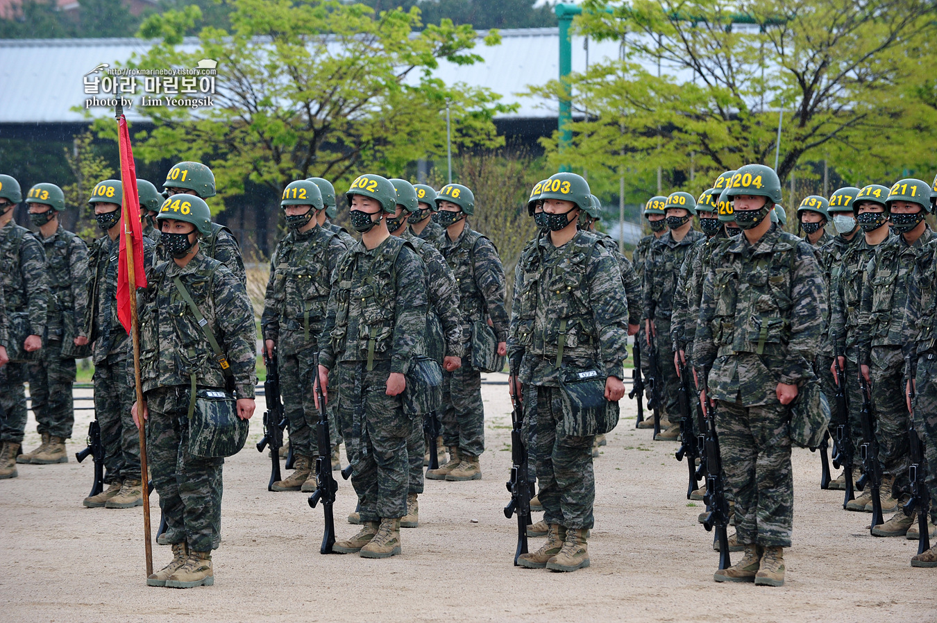 해병대 신병 1256기 극기주 빨간명찰수여식_6114.jpg