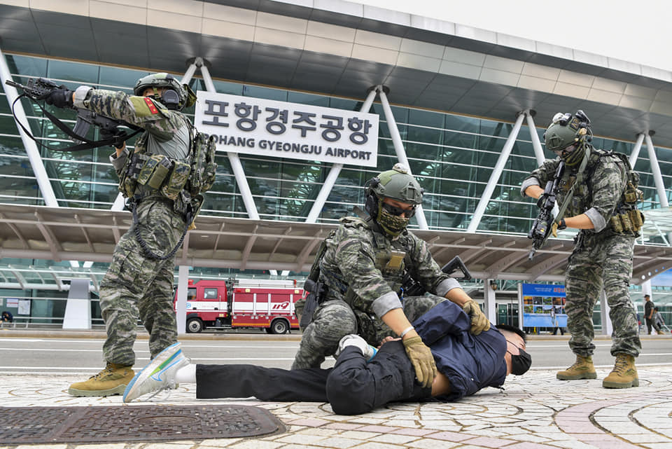 해병대1사단  합동 대테러훈련 실시 1.jpg