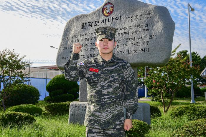 해병대교육훈련단 강하람 병장..jpg