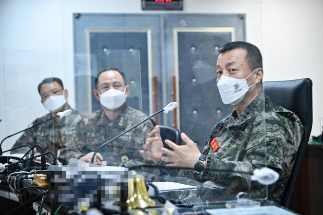 해병대사령관, 해군2함대 방문 서해 꽃게 성어기 대비 전술토의 주관.jpg