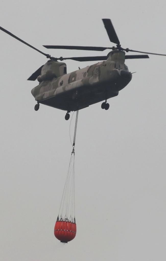 육군 시누크 헬기.jpg