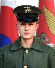 박현우 이병 해병대 교육훈련단.jpg