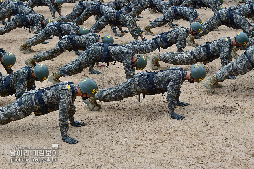 신병 1273기 2교육대 극기주 유격기초_3990.jpg