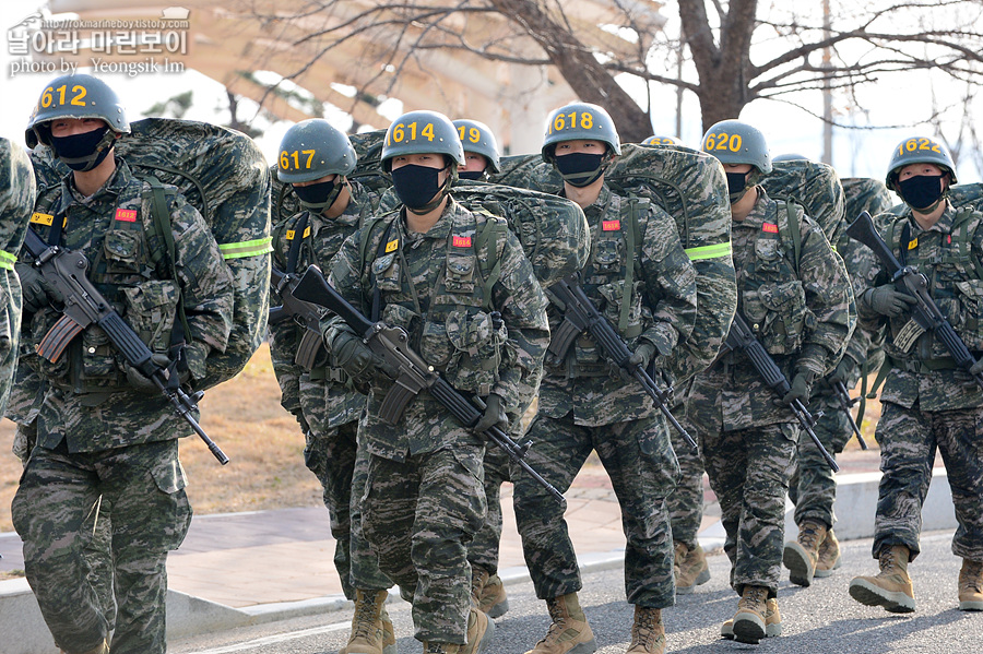 신병1287기1교육대빨간명찰_3110.jpg