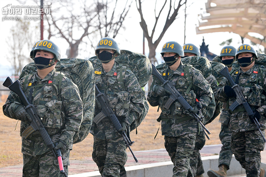 신병1287기1교육대빨간명찰_3122.jpg