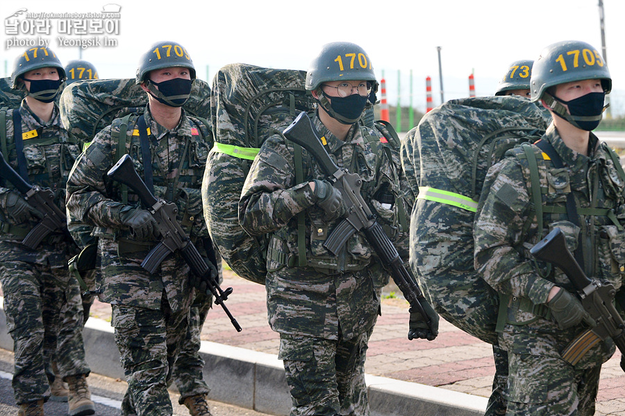 신병1287기1교육대빨간명찰_3112.jpg