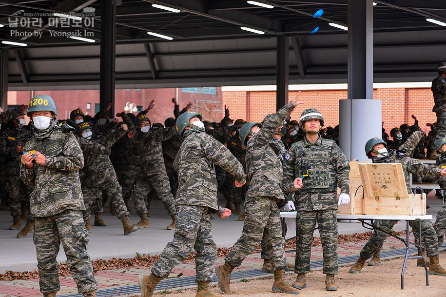 신병1287기1교육대5주차_수류탄투척_1339.jpg