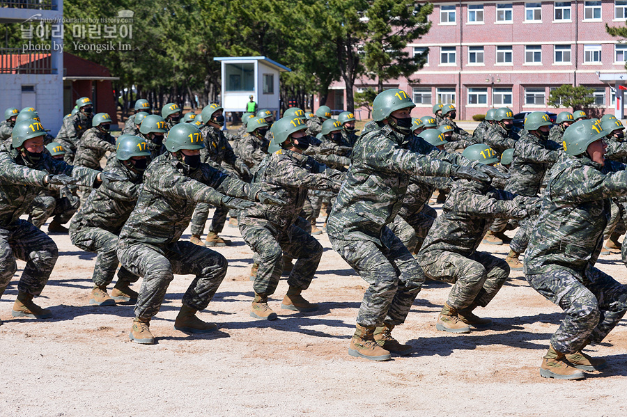 신병1291기1교육대3주차공수기초_1703.jpg