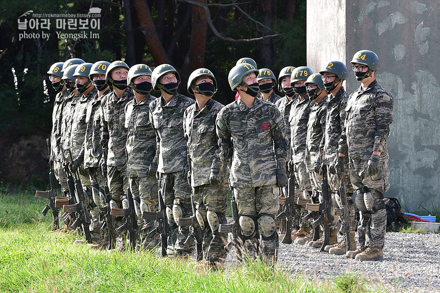 신병 1273기 1교육대 극기주 각개전투2_4377.jpg