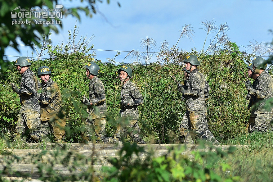 신병 1273기 1교육대 극기주 각개전투1_4352.jpg