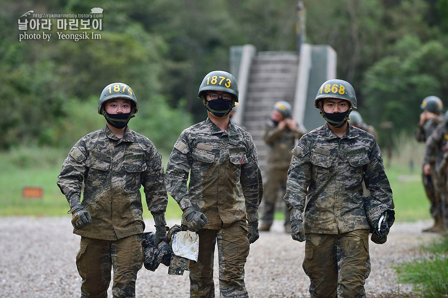 신병 1273기 1교육대 극기주 각개전투2_4283.jpg