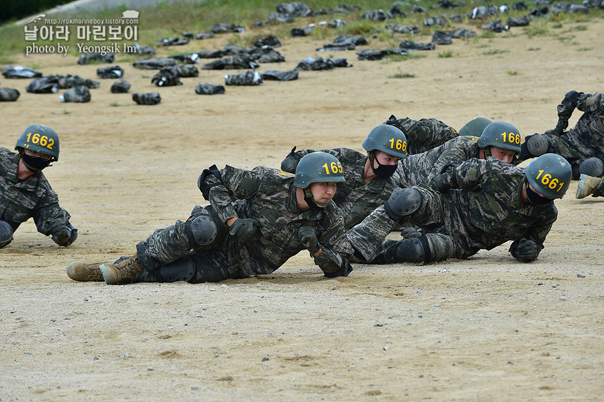 신병 1273기 1교육대 극기주 각개전투2_4277.jpg