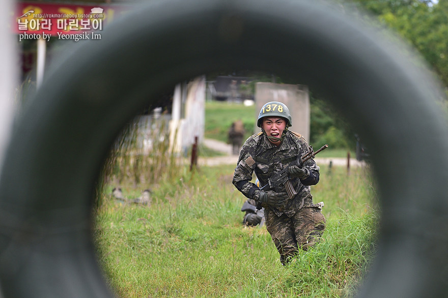 신병 1273기 1교육대 극기주 각개전투1_4106.jpg