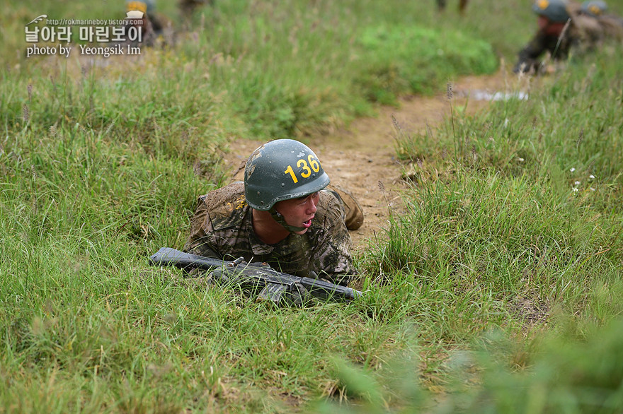 신병 1273기 1교육대 극기주 각개전투1_4119.jpg