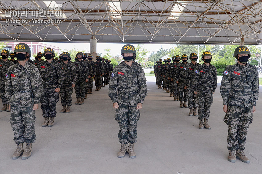 신병 1269기 2교육대 6주차 공중돌격훈련_8990.jpg