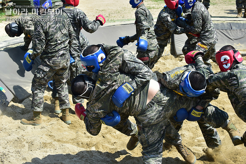 해병대 신병 1269기 1교육대 3주차 참호목봉_4932.jpg