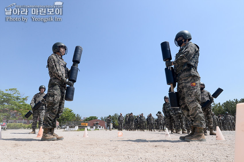 해병대 신병 1269기 1교육대 3주차 참호목봉_4969_3.jpg