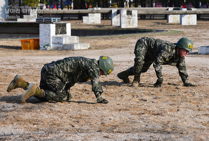 신병1301기_2주차_장애물_7979.jpg