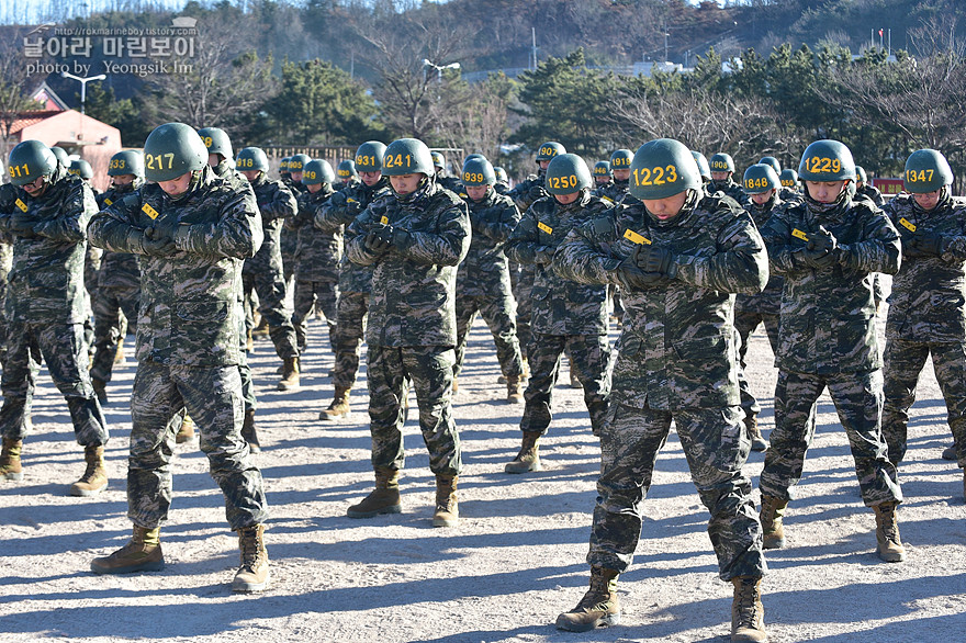 신병1301기 4주차 수류탄2_9127.jpg