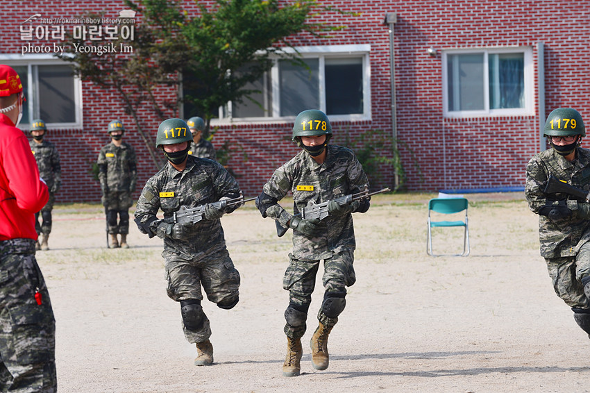 신병 1271기 1교육대 극기주 각개전투1_9597.jpg