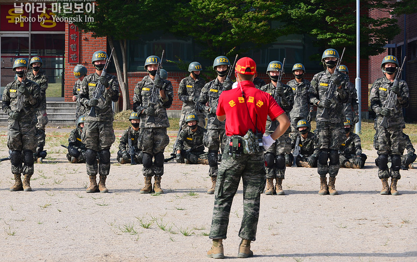 신병 1271기 1교육대 극기주 각개전투2_9566.jpg