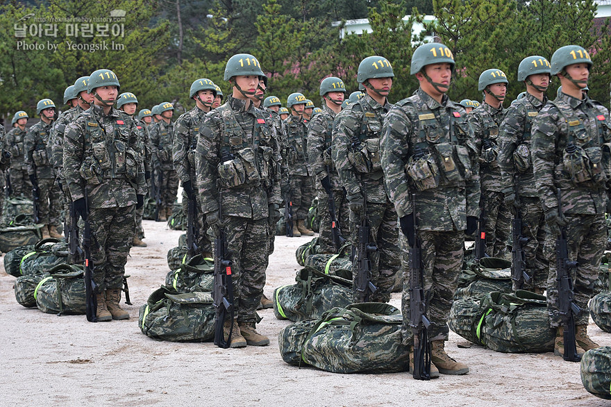 신병1301기_빨간명찰수여식_2615.jpg