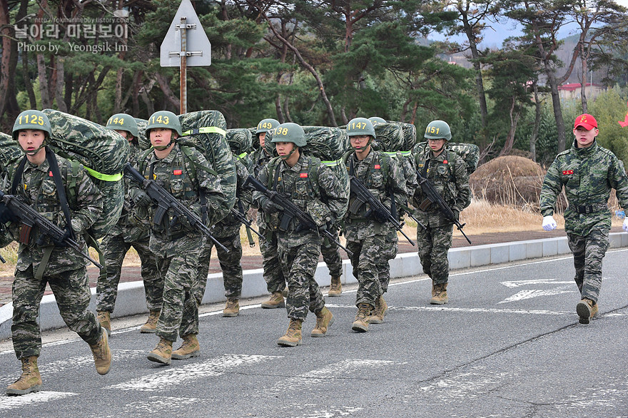 신병1301기_빨간명찰수여식_2486.jpg