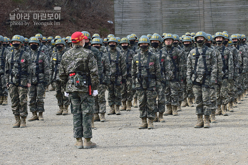 해병대 신병 1267기 1교육대 유격_7400.jpg