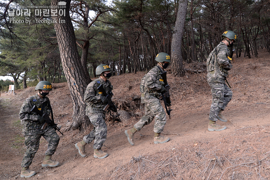 신병 1267기 2교육대 3주차 주둔지행군 사진 임영식_0128.jpg