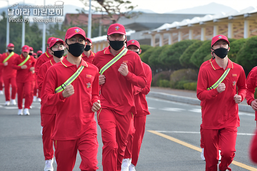 신병 1267기 1교육대 3주차 달리기 사진 임영식_5932.jpg