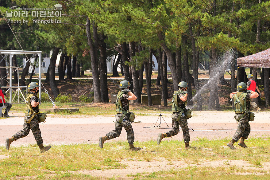 신병 1271기 2교육대 5주차 공중돌격7_9430.jpg