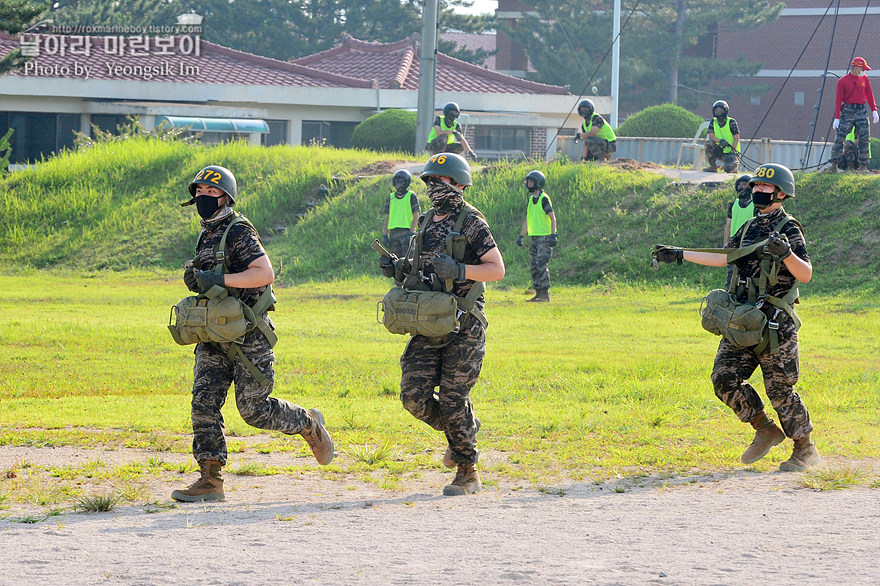 신병 1271기 2교육대 5주차 공중돌격2_8910.jpg