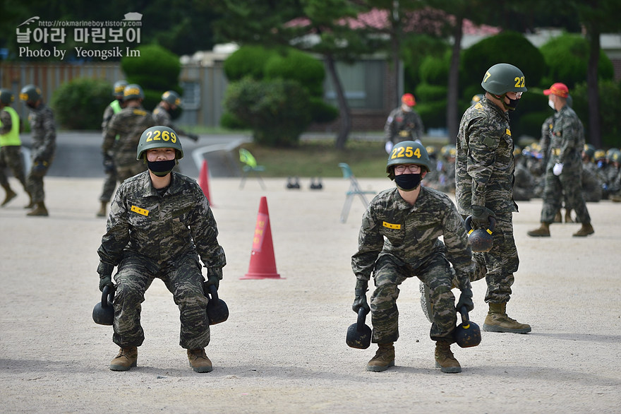 해병대 신병 1273기 2교육대 4주차 전투체력1_2044.jpg