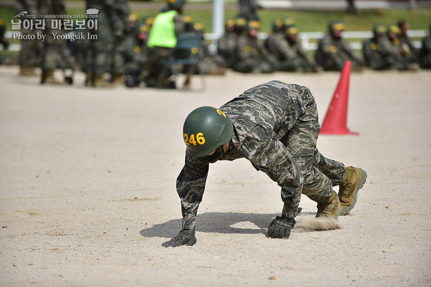 해병대 신병 1273기 2교육대 4주차 전투체력1_2028.jpg