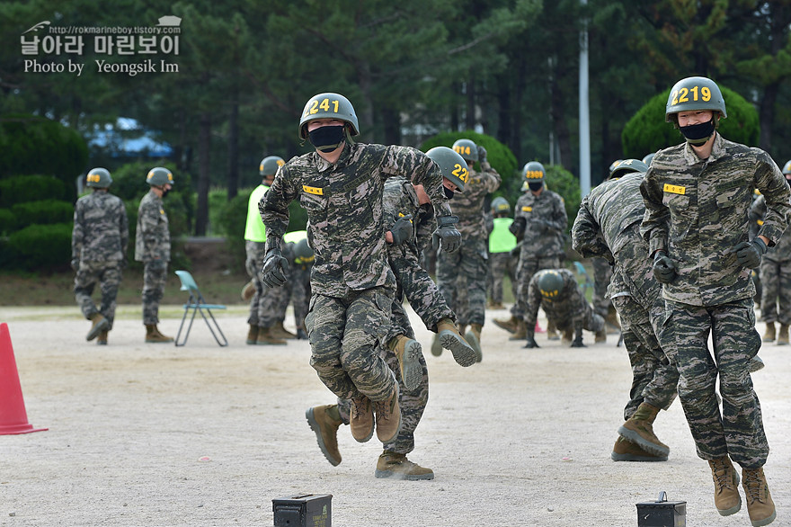 해병대 신병 1273기 2교육대 4주차 전투체력1_1959.jpg